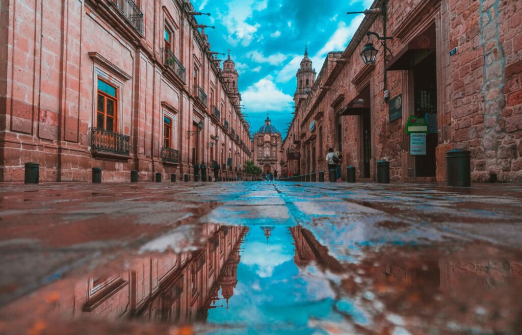 ¿Cómo obtener la residencia permanente en México?