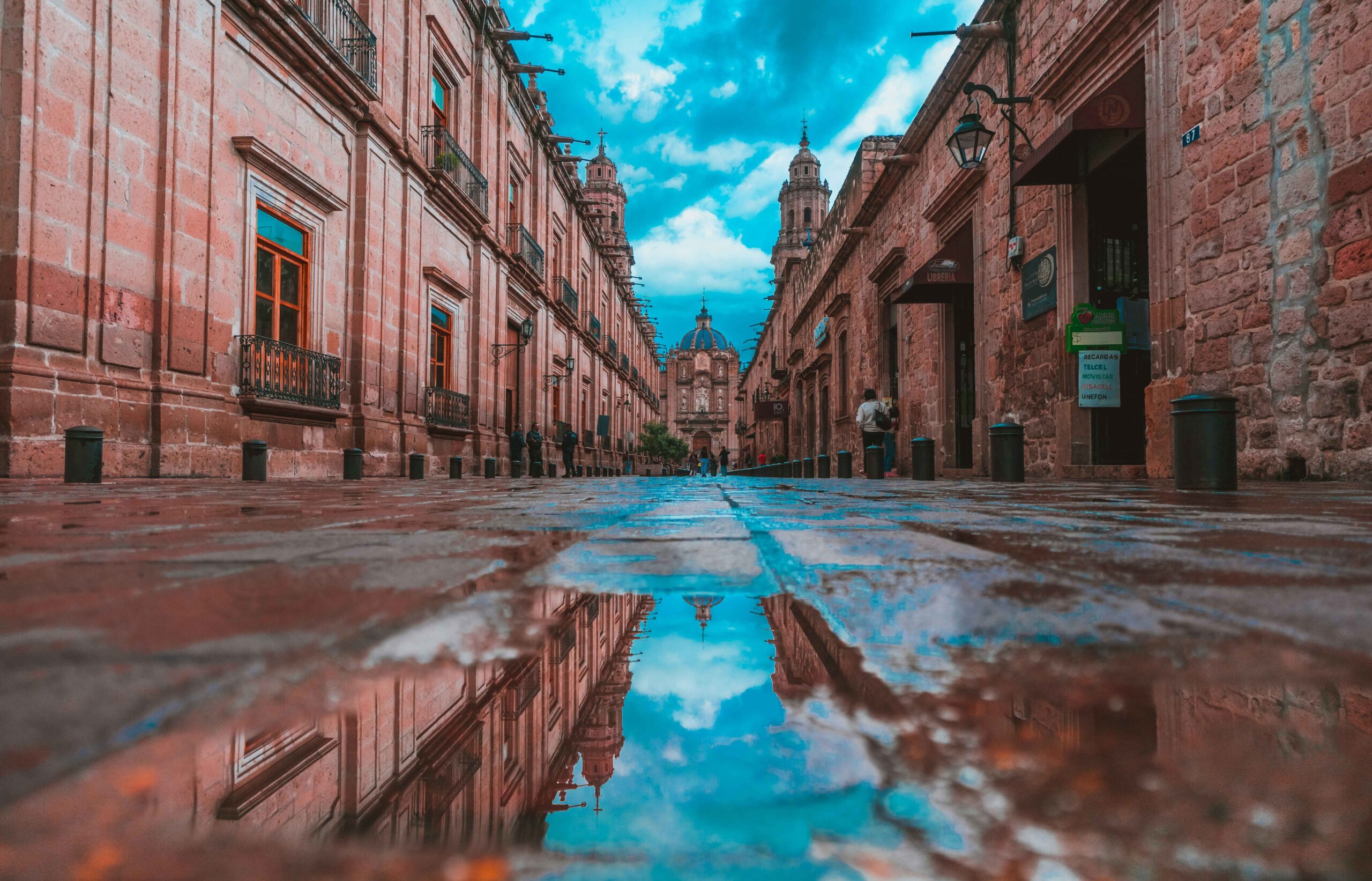 ¿Cómo obtener la residencia permanente en México?
